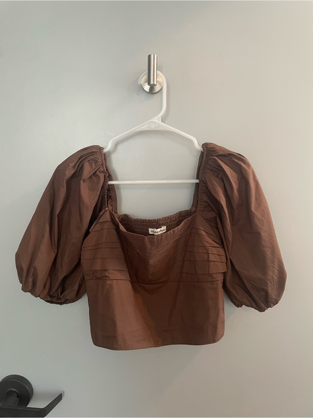 Abercrombie & Fitch Brown Square-Neck Puff Sleeve Crop Top